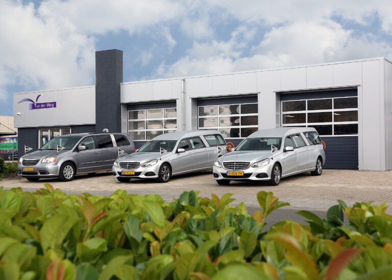 Welkom bij Van der Weg Uitvaartzorg